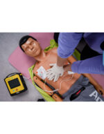 udførelse af HLR på manikin